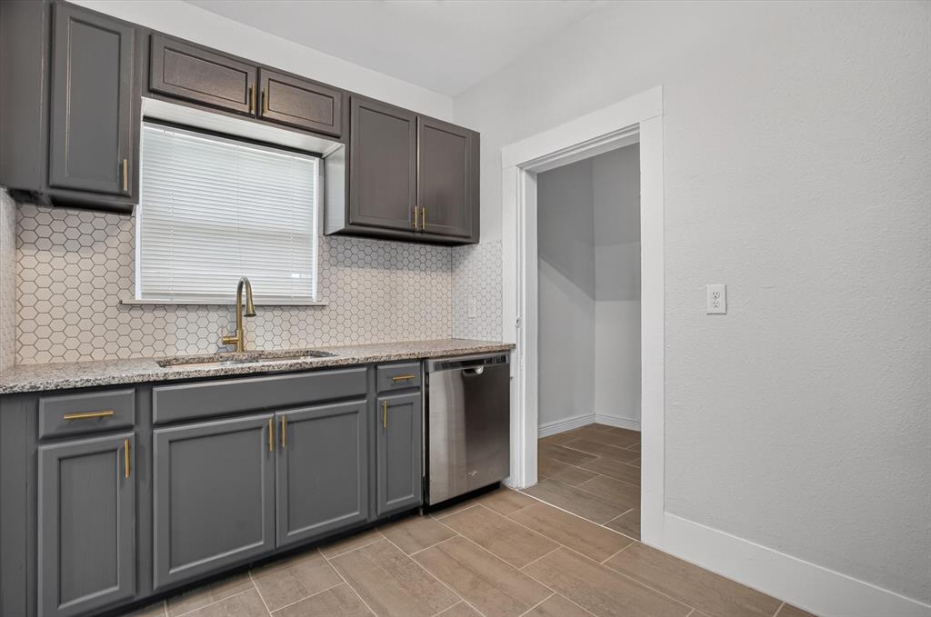 S & B N - Residential