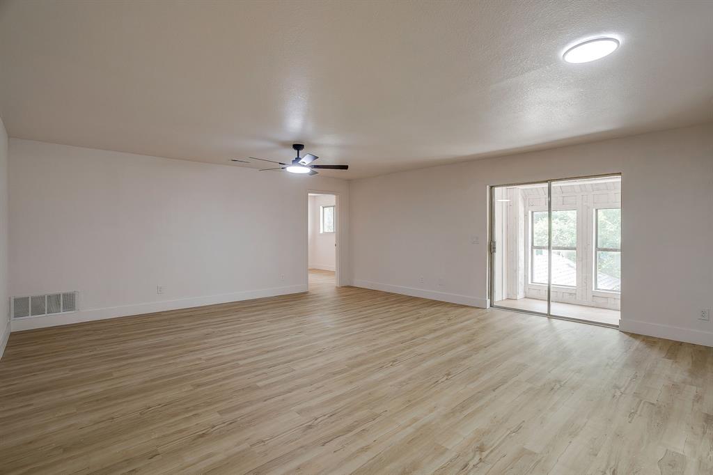 Briarwood Estates 8 - Residential