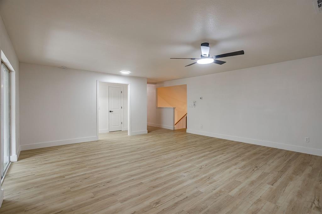 Briarwood Estates 8 - Residential