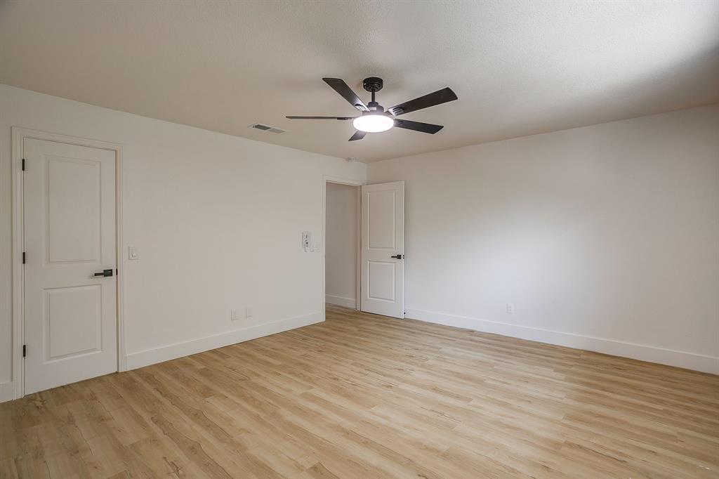 Briarwood Estates 8 - Residential