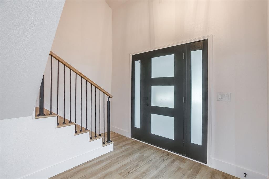Briarwood Estates 8 - Residential
