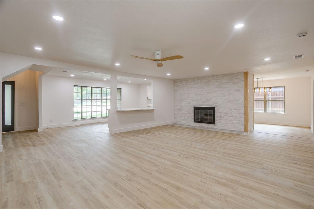 Briarwood Estates 8 - Residential