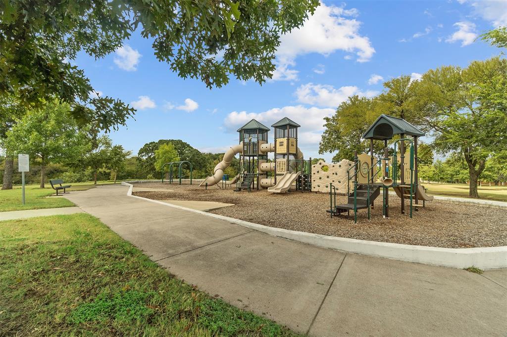 Woodmere - Residential