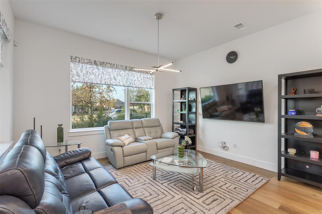 Danielle At Craig Ranch, The - Residential