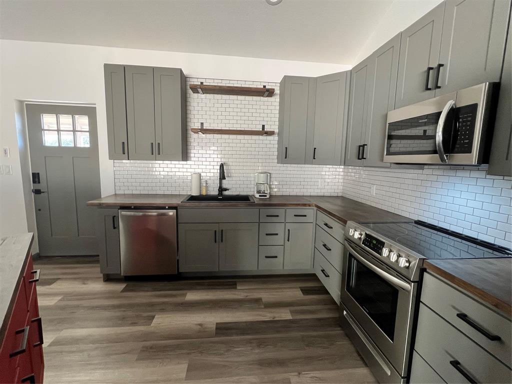 A01235 - Residential