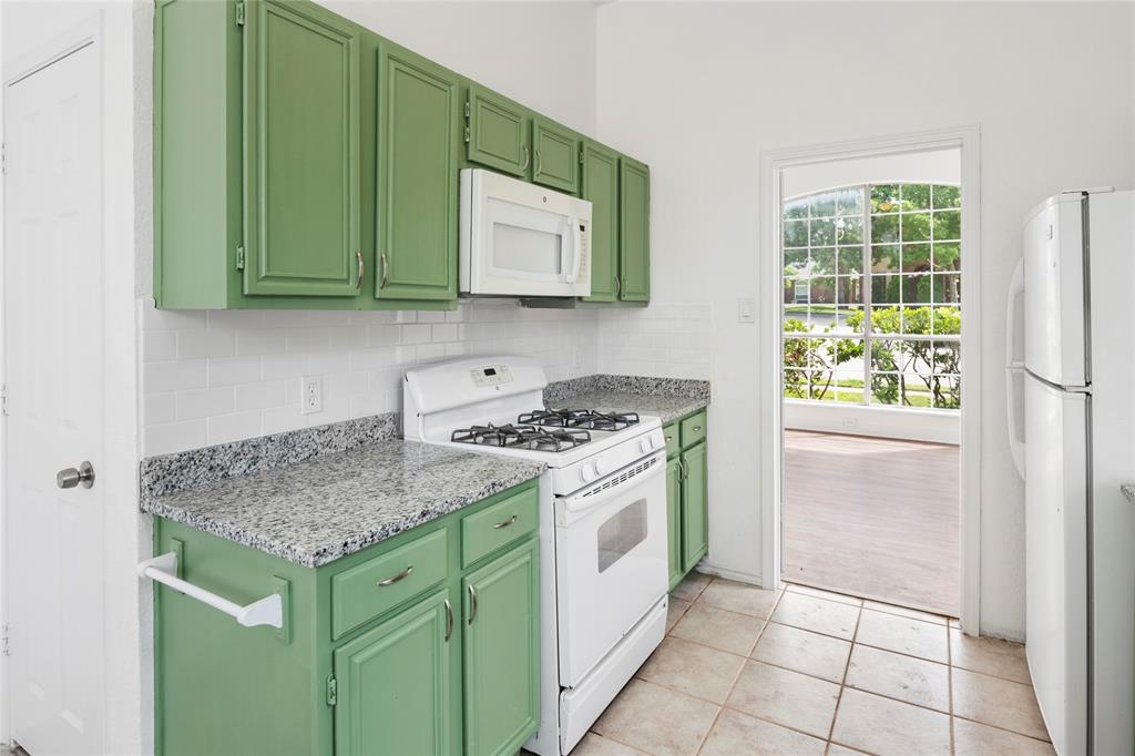 Raintree Village - Residential