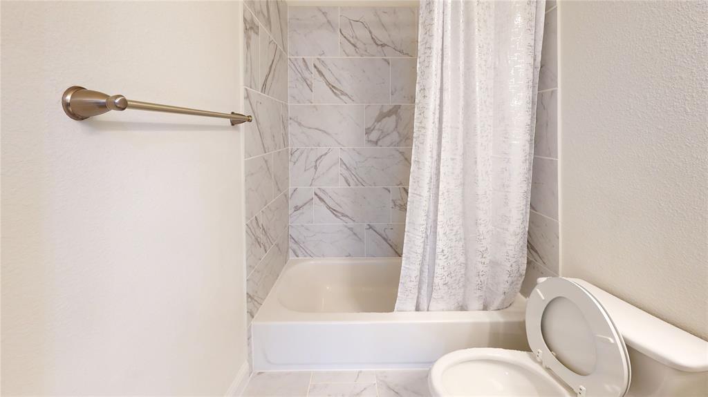 Lake Forest Ph Ia - Residential Lease
