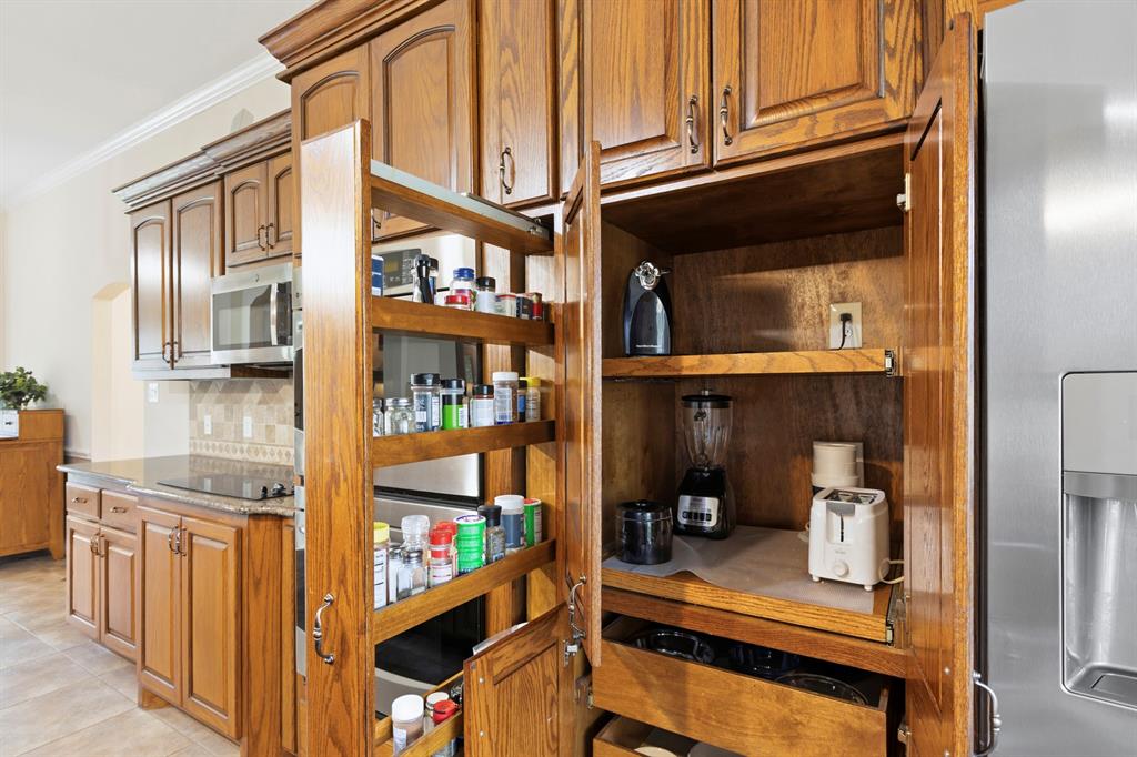 A1124 WILLIAMSON LEROY - Residential