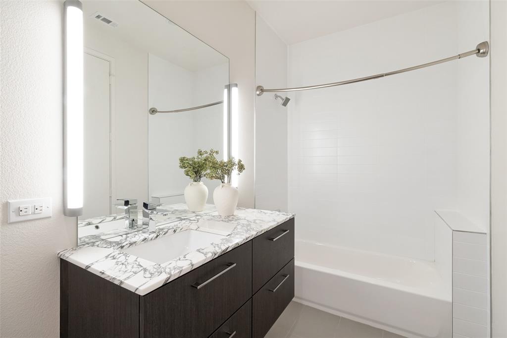 Ross Ave - Residential