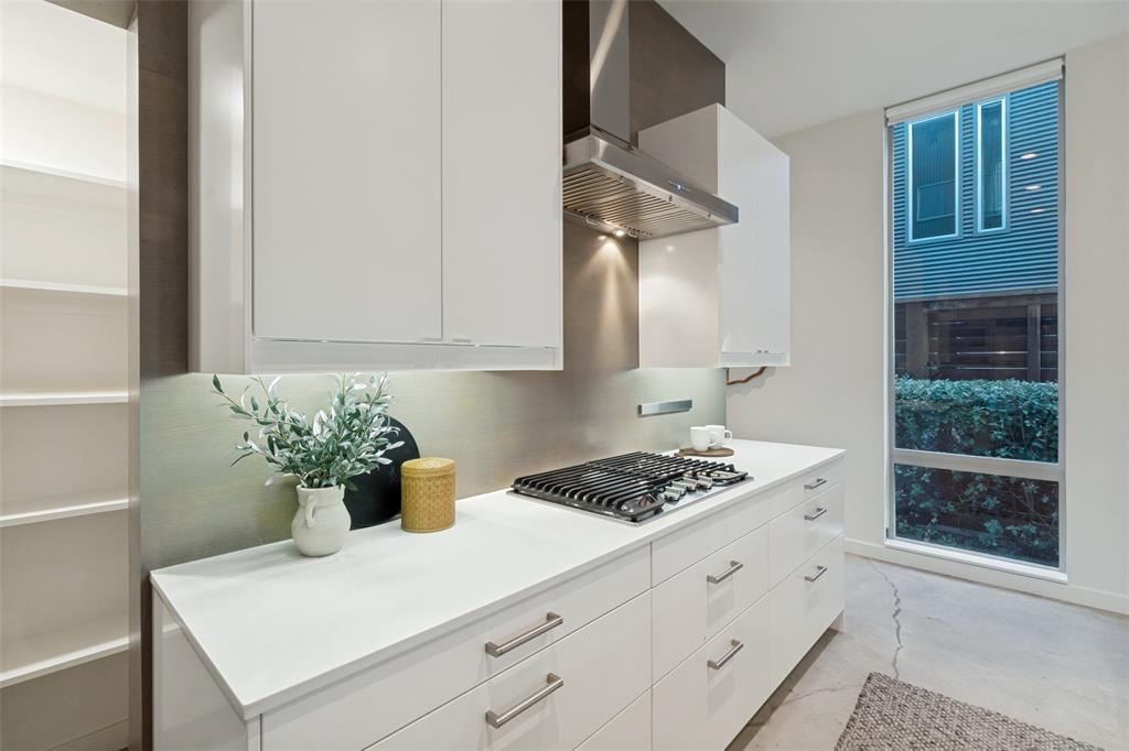 Ross Ave - Residential