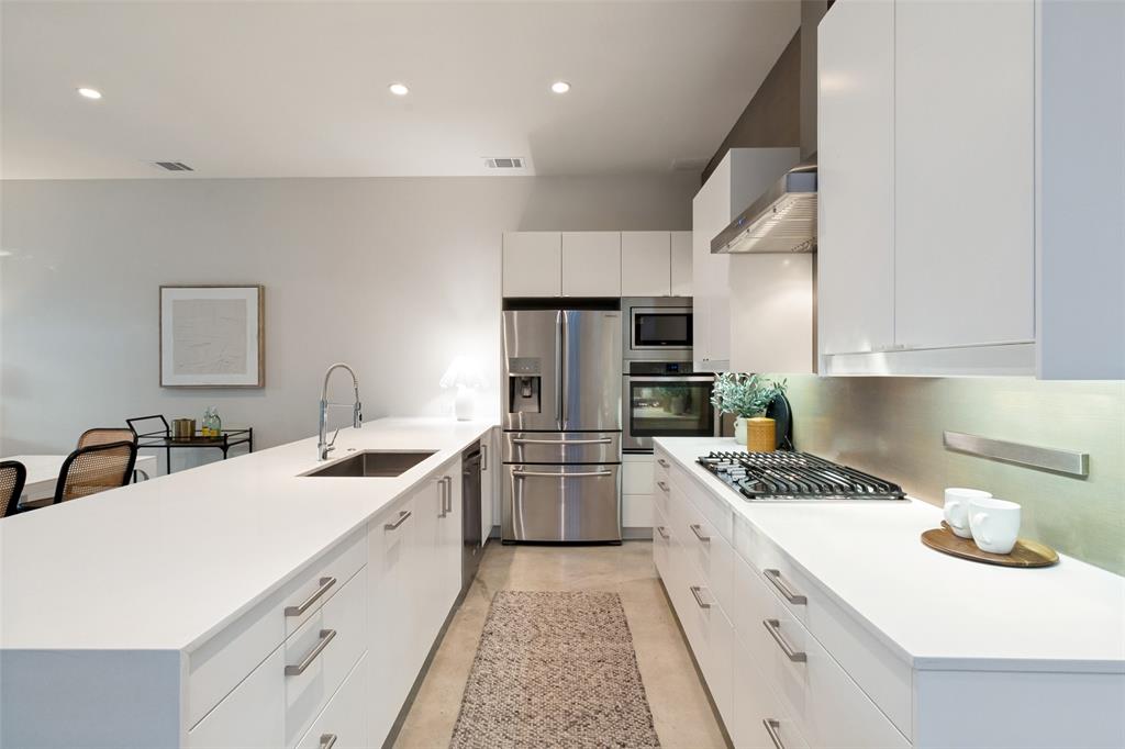 Ross Ave - Residential