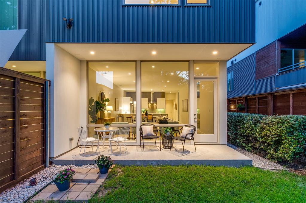 Ross Ave - Residential