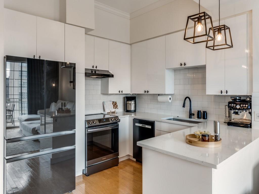 Renaissance On Turtle Creek Condo - Residential