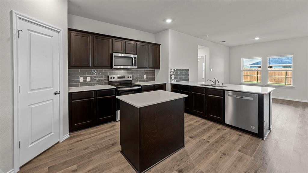 Waverly Estates - Residential