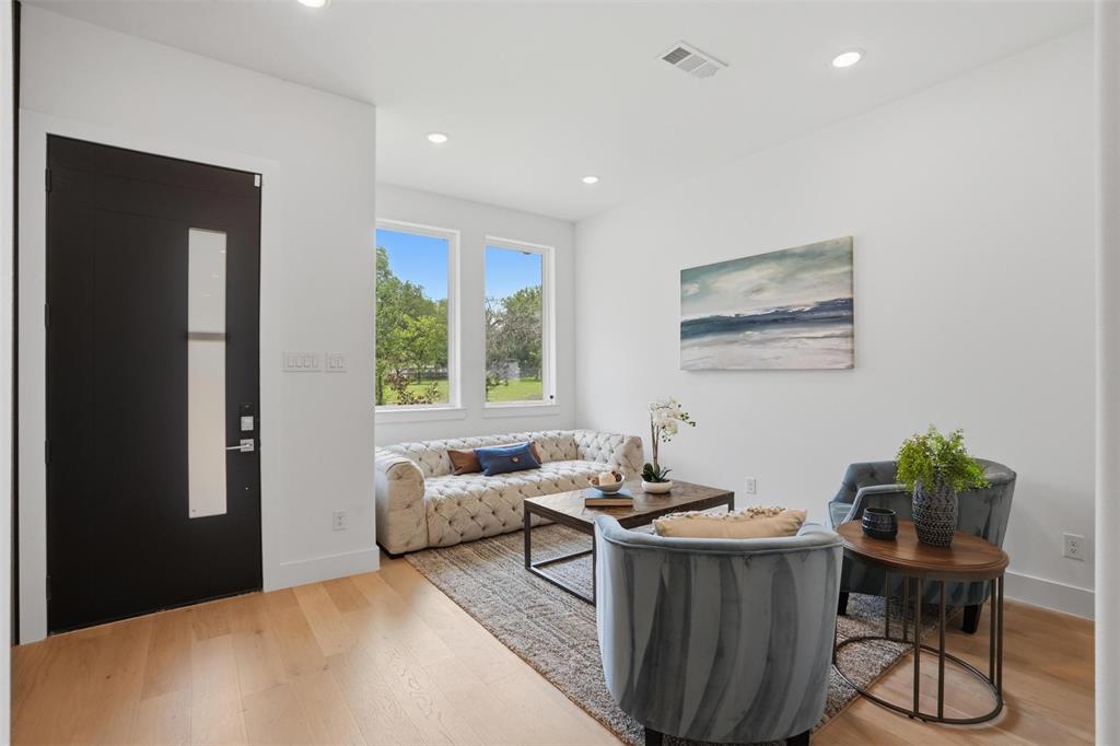 Mount Auburn - Residential