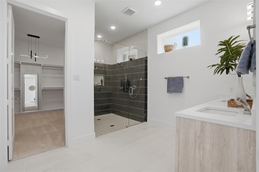 Mount Auburn - Residential