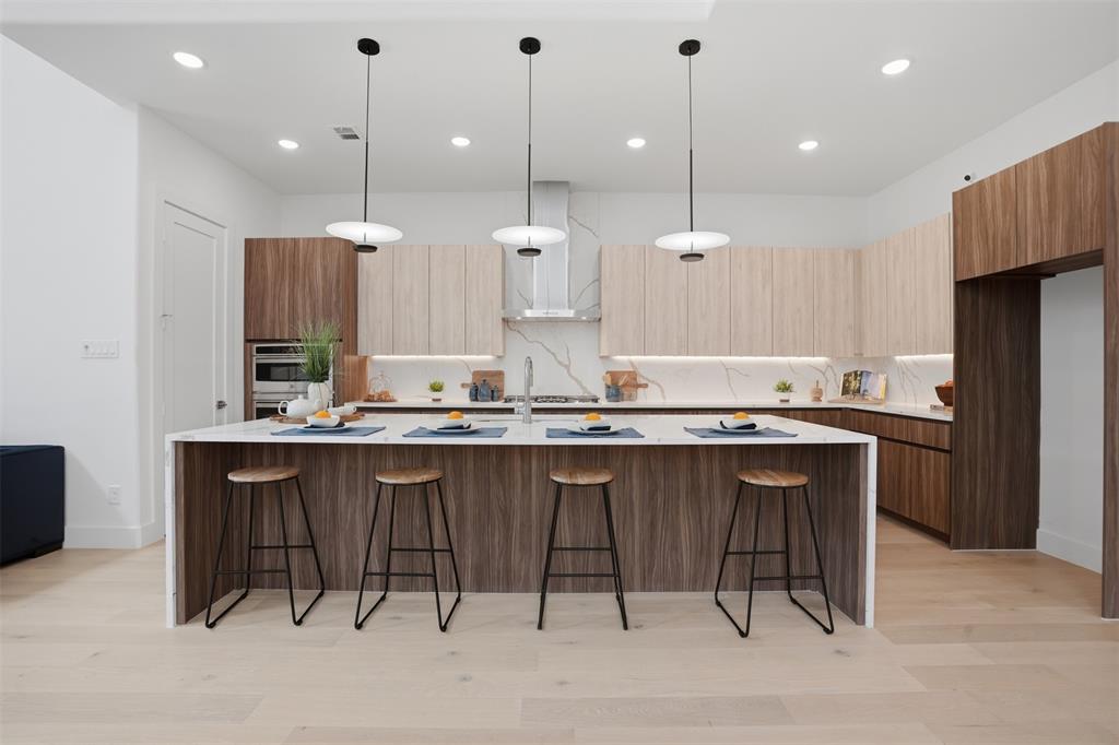 Mount Auburn - Residential