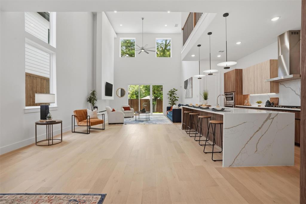 Mount Auburn - Residential