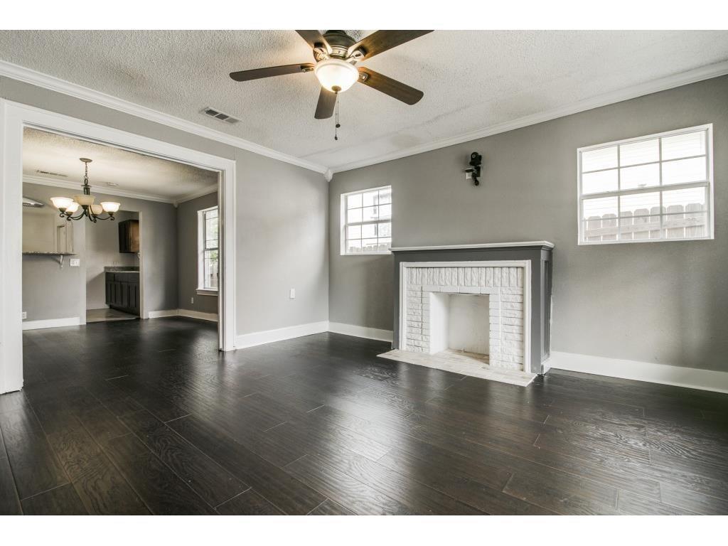 Miller & Stemmons Ballards - Residential