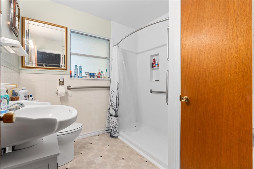 Whitney Ot - Residential