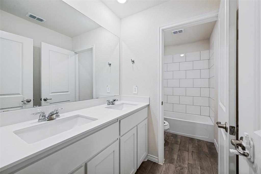 Augusta Square One - Residential