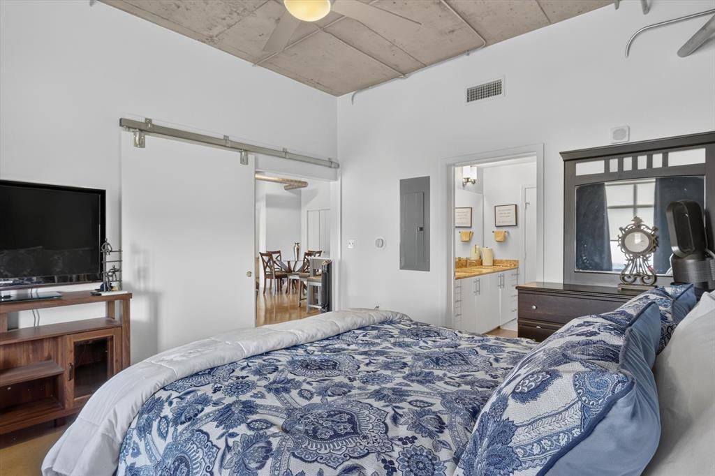 Beat At The South Side Station - Residential