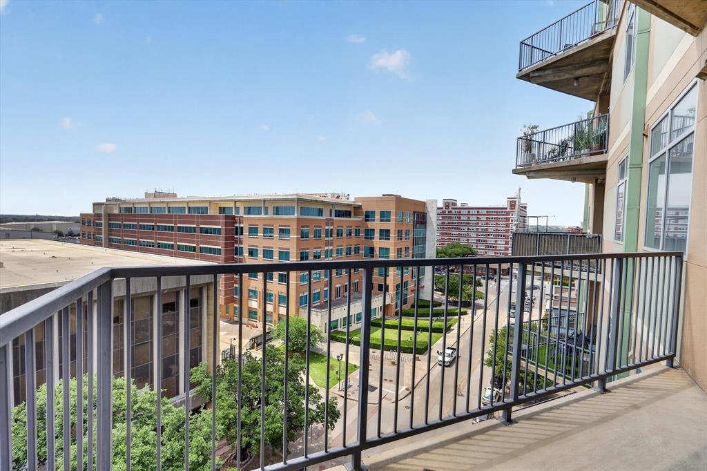Beat At The South Side Station - Residential