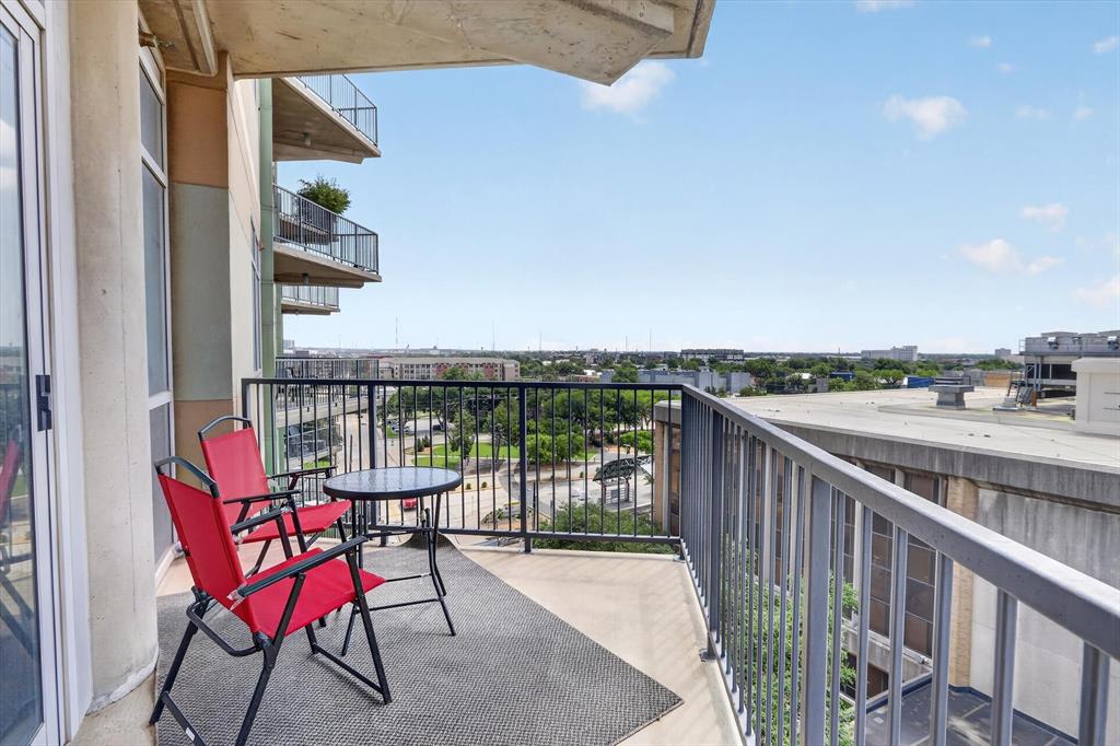 Beat At The South Side Station - Residential