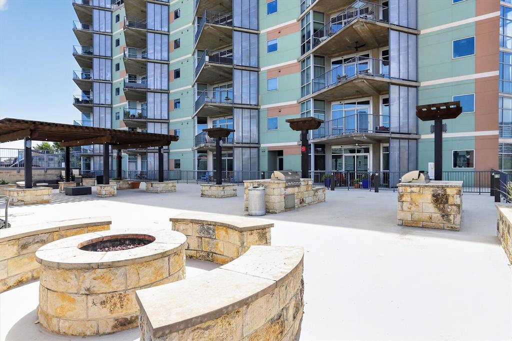 Beat At The South Side Station - Residential