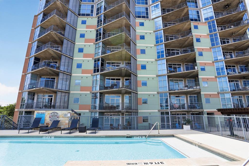 Beat At The South Side Station - Residential