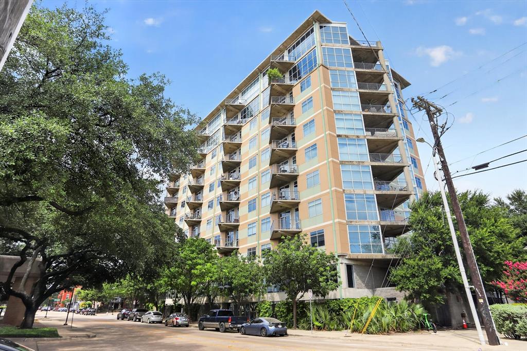 Beat At The South Side Station - Residential