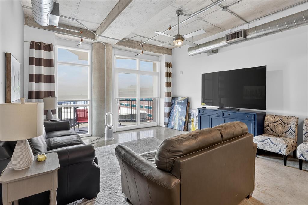 Beat At The South Side Station - Residential