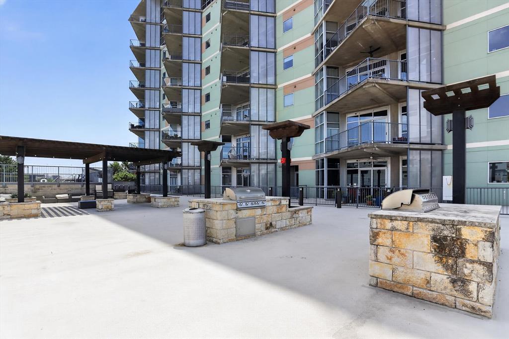Beat At The South Side Station - Residential