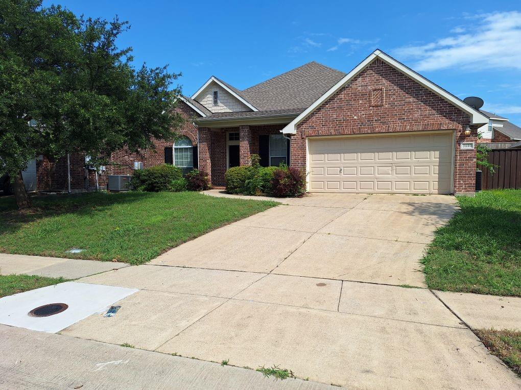 Great layout on this home.  Lots of usable space.  3 bedrooms, 2 bathrooms and an office as well as a formal dining room.  Great for entertaining or just relaxing at home.  Two separate living areas.
