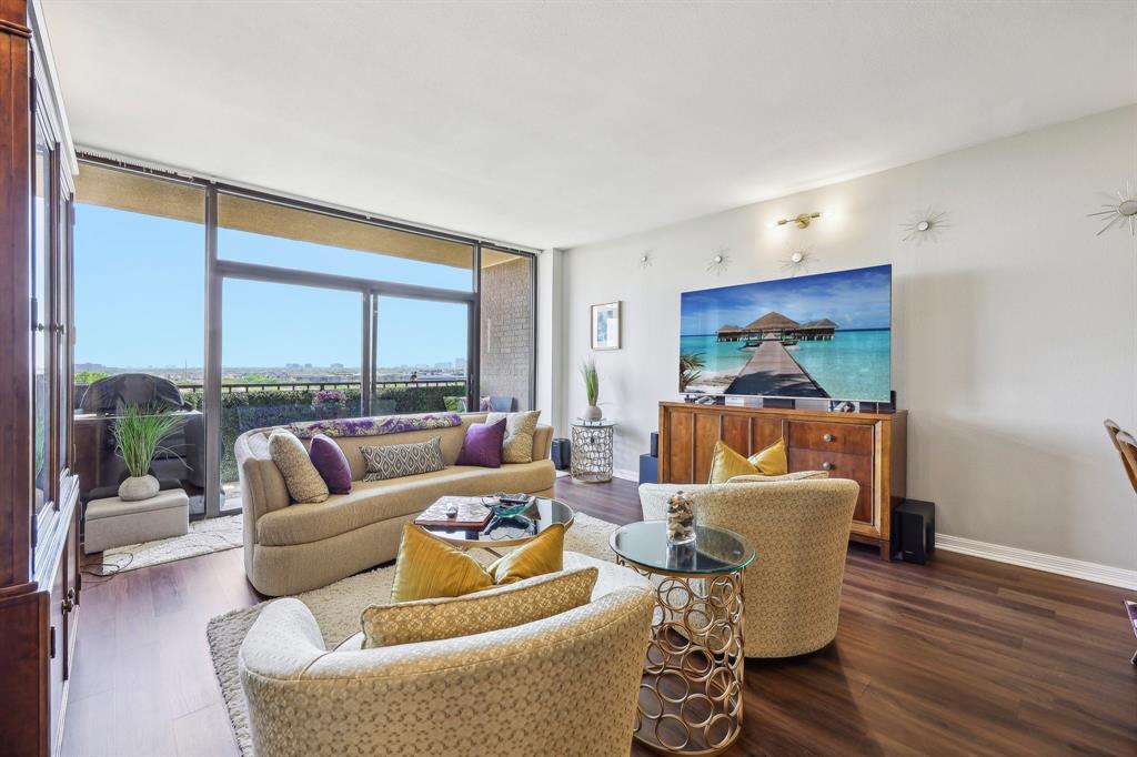 Bonaventure Condo - Residential