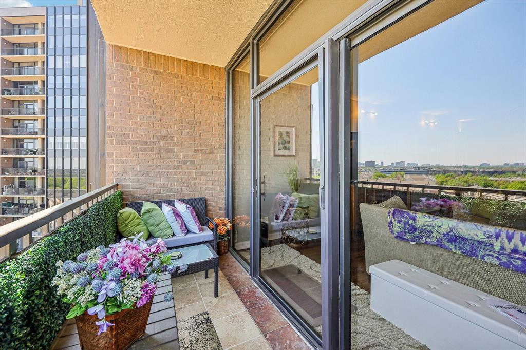 Bonaventure Condo - Residential
