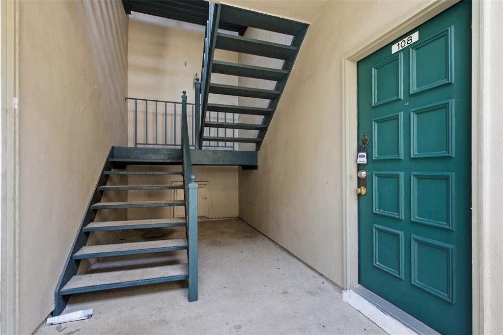 Bryan Place Condo - Residential
