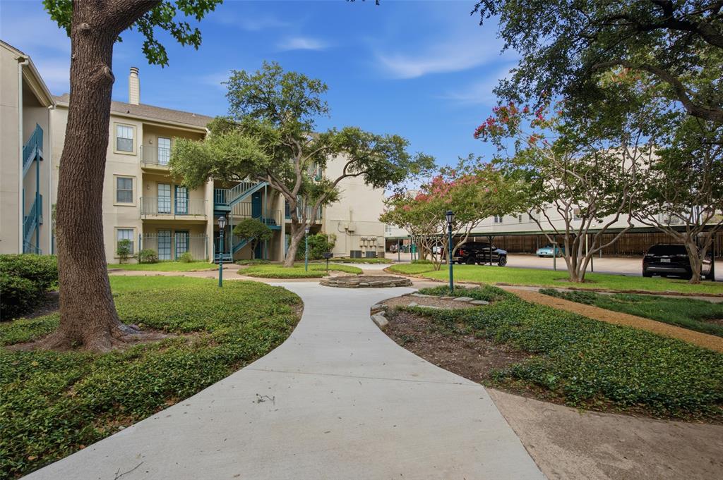 Bryan Place Condo - Residential