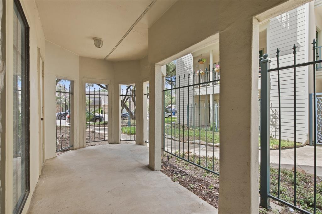 Bryan Place Condo - Residential