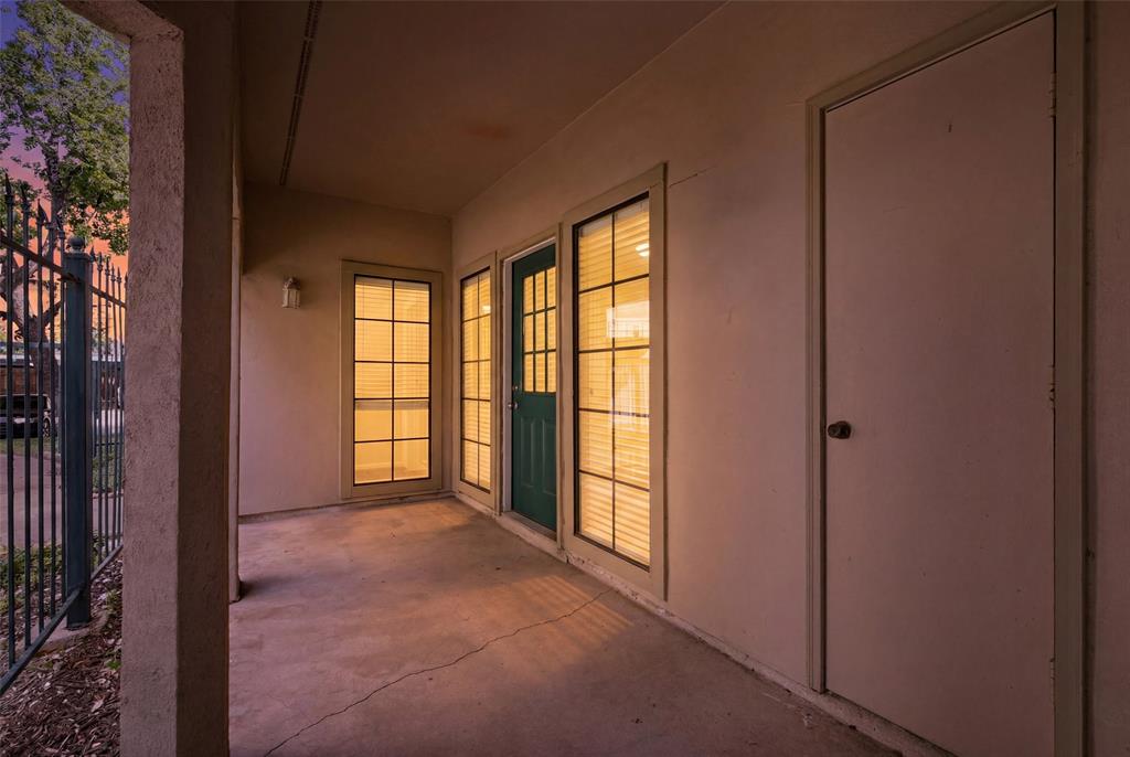 Bryan Place Condo - Residential