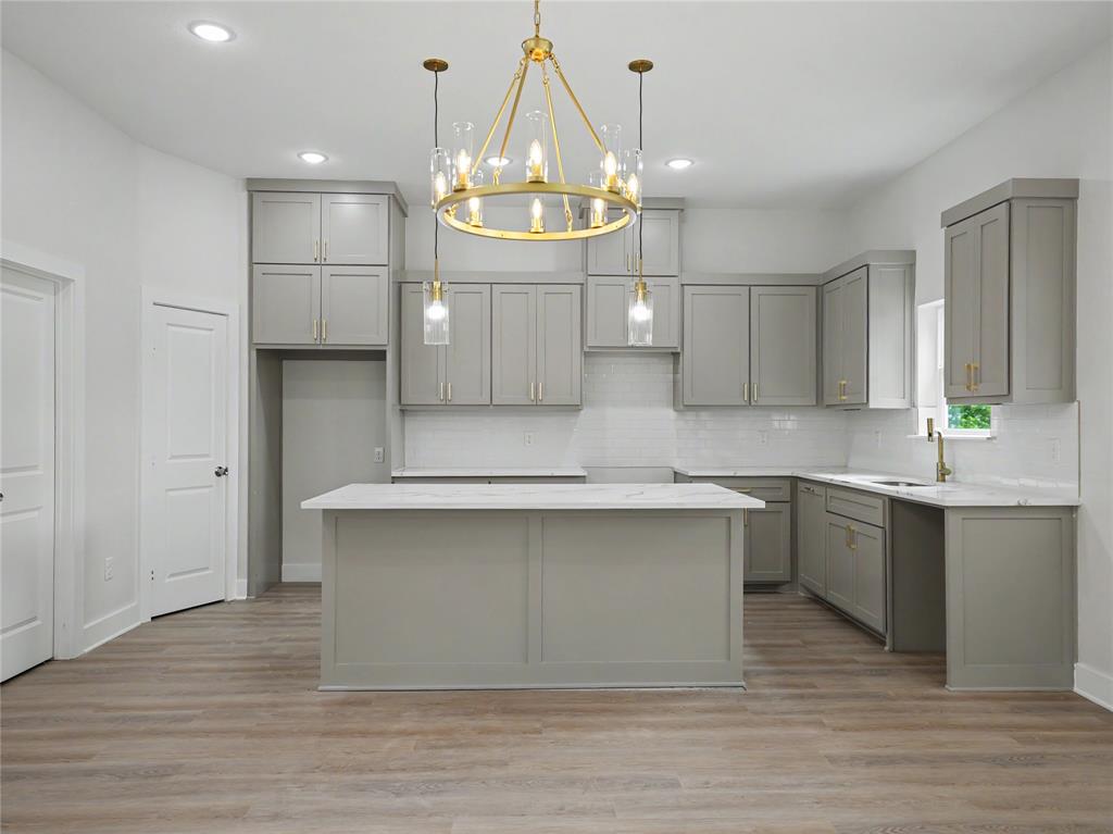Broadmoor Add - Residential Income