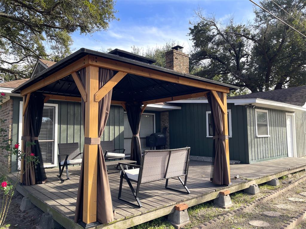 COUNTRY EAST ADDN - Residential