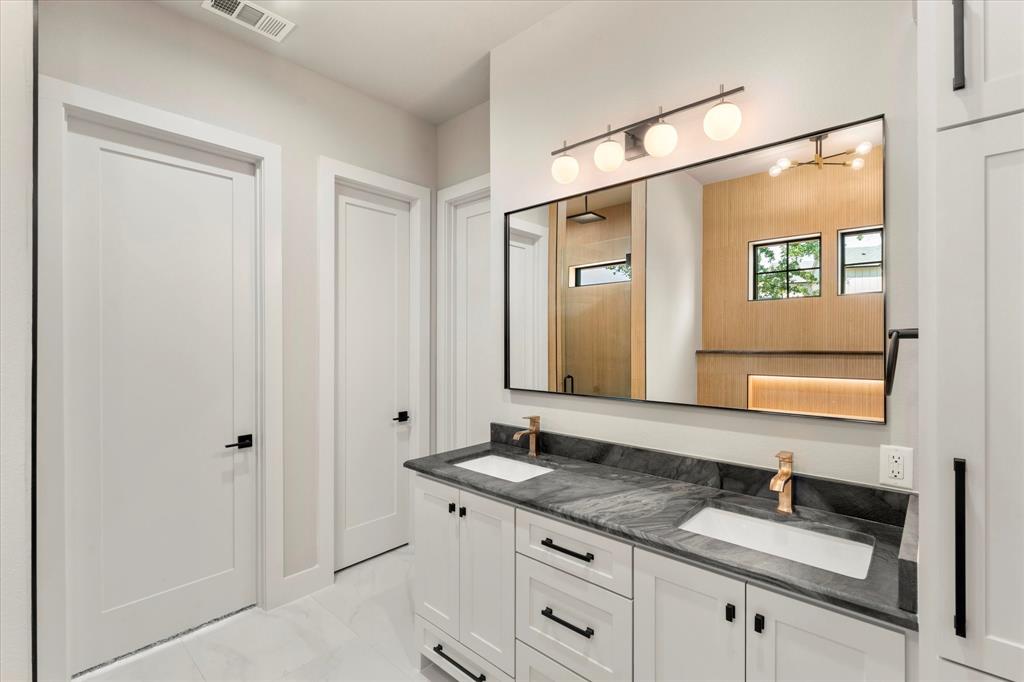 Groves Cedar Creek - Residential