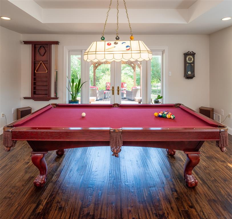 Country Club Estates - Residential