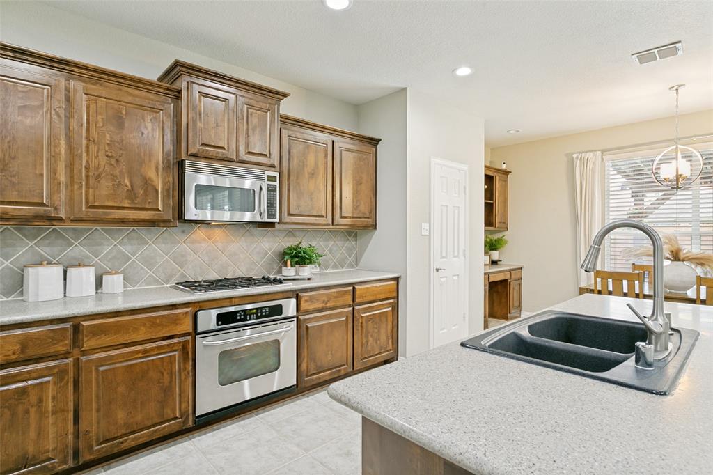 Sendera Ranch - Residential