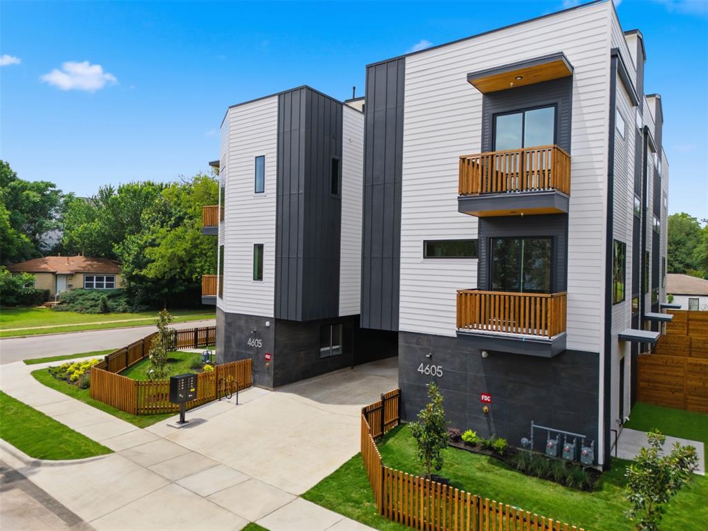 STUNNING MODERN TOWNHOME located in the highly desirable BELMONT SUBDIVISION, one of East Dallas’ most desirable neighborhoods. This thoughtfully designed residence features HIGH-END FINISHES THROUGHOUT, including HARDWOOD FLOORS, CUSTOM-GRADE CABINETRY, and a clean contemporary layout built for both comfort and style. The second floor features an open LIVING AREA, DINING SPACE, CHEF-STYLE KITCHEN, and convenient HALF BATH, creating an ideal setup for entertaining and everyday living. The third floor includes TWO SPACIOUS BEDROOMS, each with its own EN-SUITE BATHROOM, offering a private and functional bedroom layout. The fourth floor opens to a LARGE ROOFTOP TERRACE WITH EXPANSIVE DOWNTOWN VIEWS, perfect for entertaining or relaxing. This rare unit also offers a HUGE CORNER YARD, adding valuable outdoor space that is hard to find in this location. Located STEPS AWAY FROM THE $2.5B HENDERSON AVENUE DEVELOPMENT, this home offers unmatched access to dining, retail, nightlife, and one of Dallas’ most exciting growth corridors.