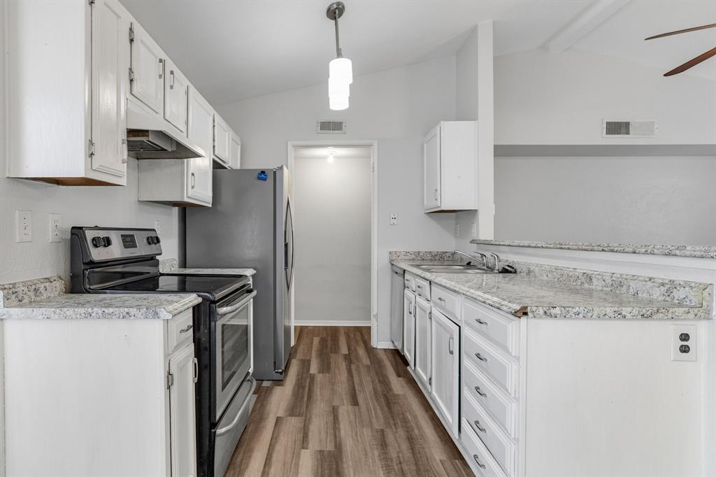 Colony 25 - Residential
