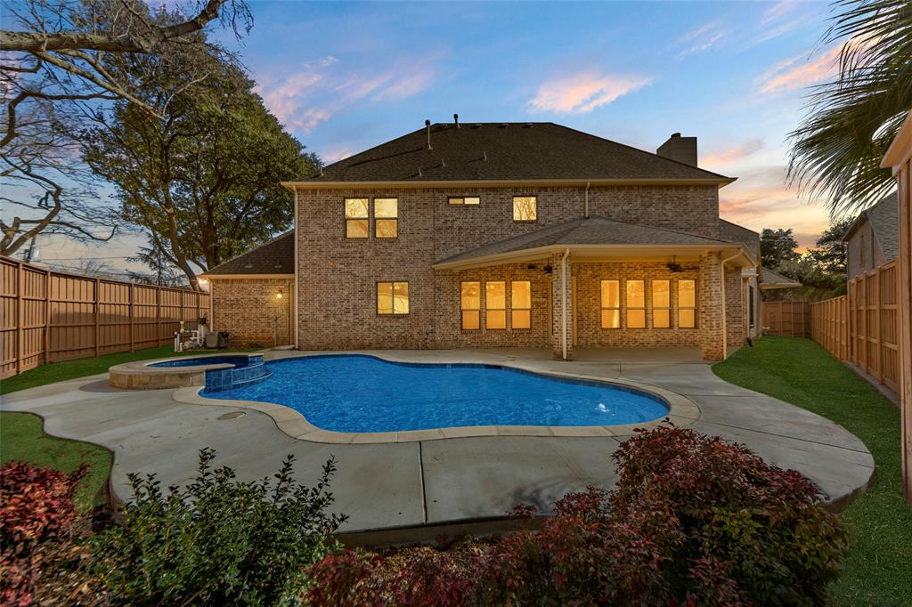 Midway-Lomita - Residential
