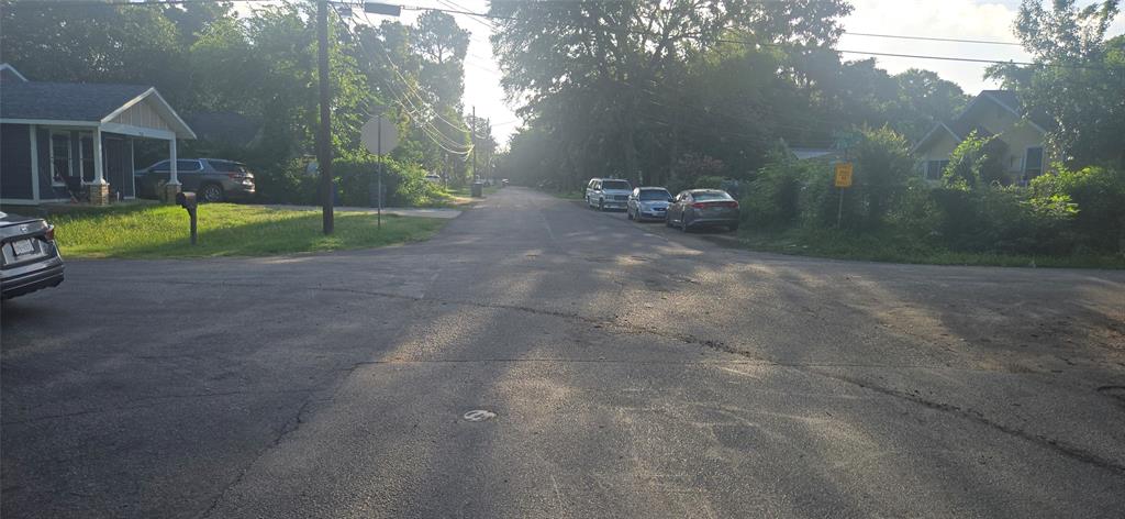 Central Ave - Residential