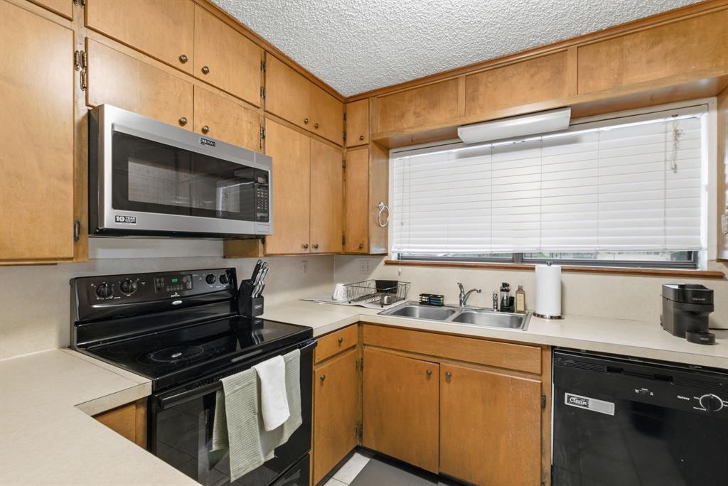 River North Add - Residential Income
